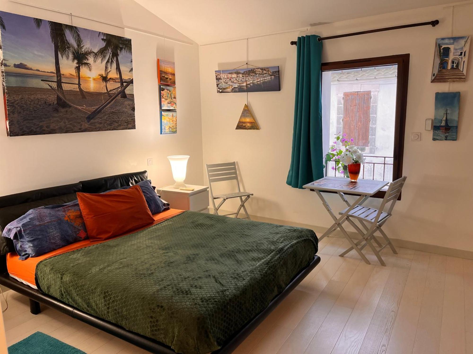 Chambre Cozy Spacieuse, Intra-Muros, Clim, Parking Aigues-Mortes Eksteriør billede